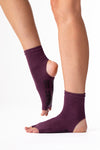 Toe and heel free elegant yoga cuff